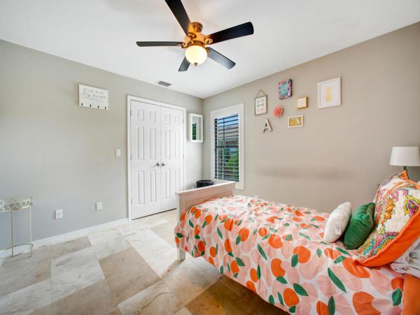 Bonita Springs Home 1009909