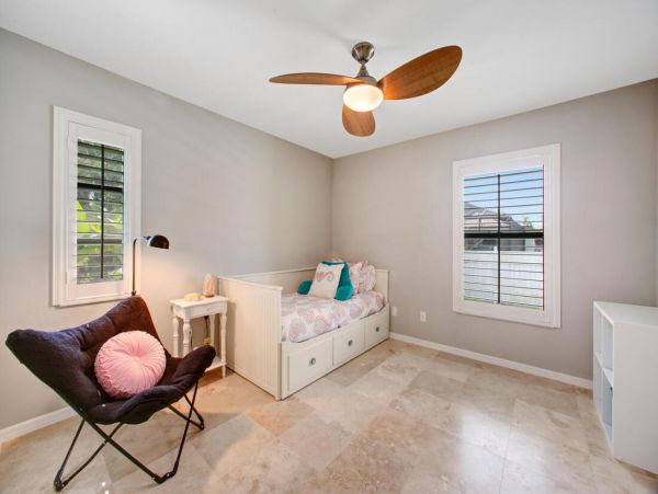 Bonita Springs Home 1009909