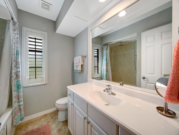 Bonita Springs Home 1009909