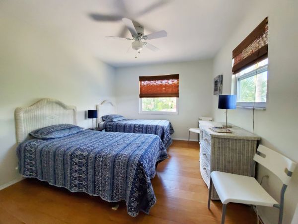 Bonita Springs Home 1009911