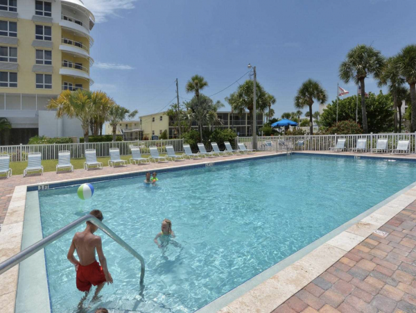 Siesta Key Darling Cottage Walk to Beach