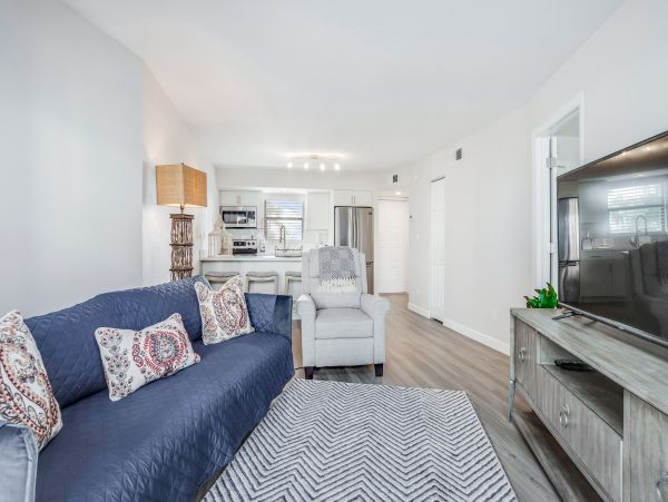 Marco Island Condo 1009924