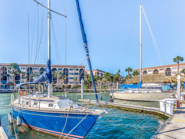 Marco Island Condo 1009924