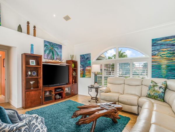 Marco Island Home 1009931