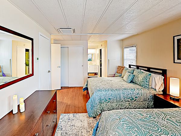 Marco Island Condo 1009934