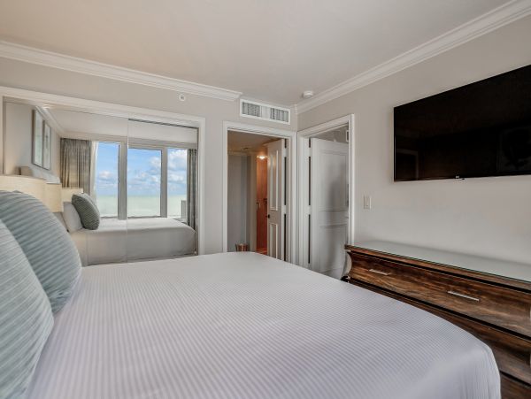 Marco Island Home 1009936