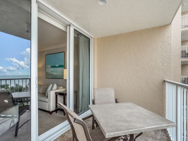 Marco Island Home 1009936
