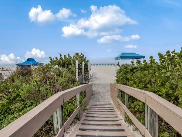 Marco Island Home 1009936