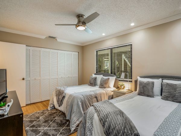 Marco Island Condo 1009937