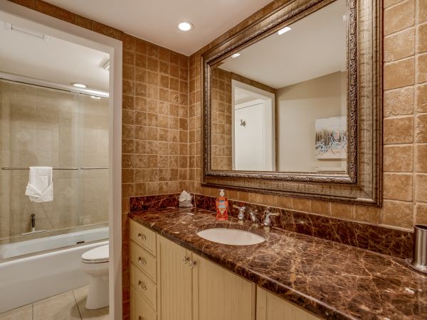 Marco Island Condo 1009937