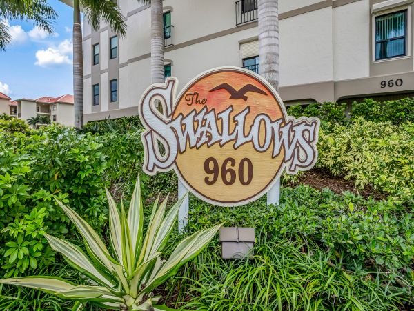Marco Island Condo 1009937