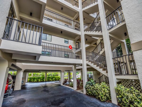 Marco Island Condo 1009937