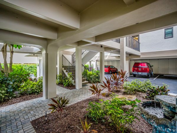 Marco Island Condo 1009937