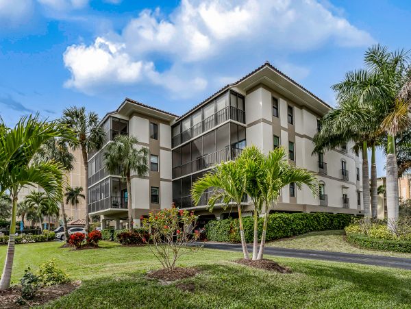 Marco Island Condo 1009937