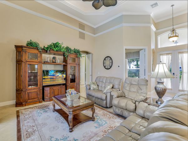 Marco Island Home 1009938