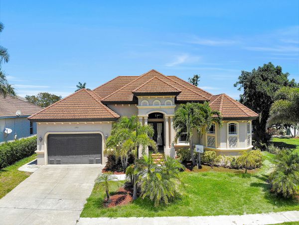 Marco Island Home 1009938