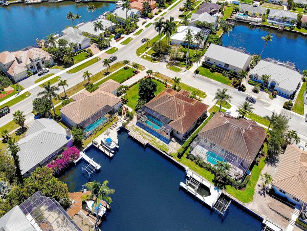Marco Island Home 1009938