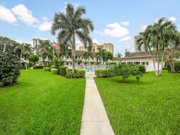 Marco Island Home 1009939