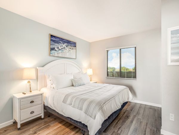 Full Water Views, sleeps 4 Guests