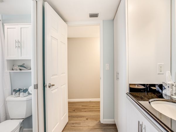 Full Water Views, sleeps 4 Guests