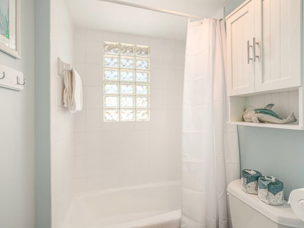 Full Water Views, sleeps 4 Guests