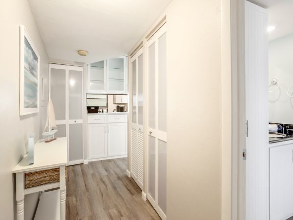 Full Water Views, sleeps 4 Guests