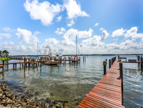 Full Water Views, sleeps 4 Guests