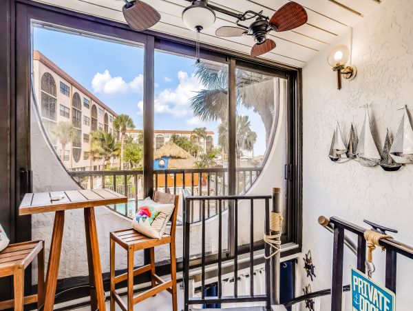 Marco Island Condo 1009941