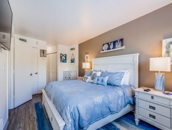 Marco Island Condo 1009941