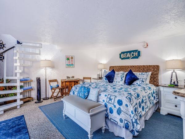 Marco Island Condo 1009941