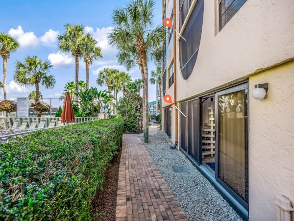 Marco Island Condo 1009941