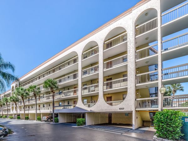 Marco Island Condo 1009941