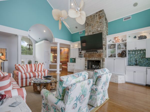 Naples Home 1009943