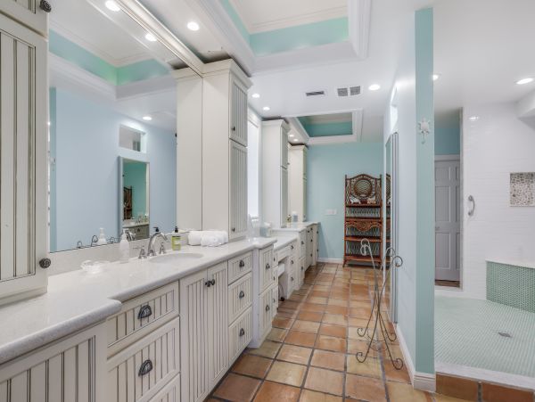 Naples Home 1009943