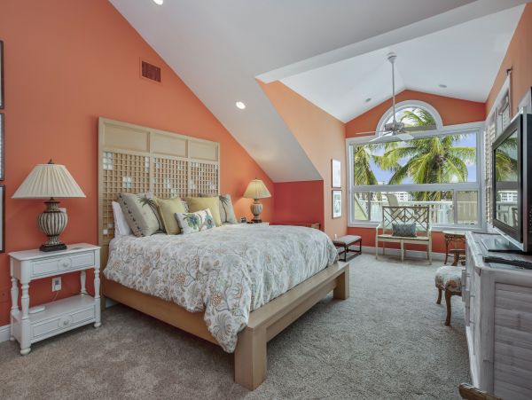 Naples Home 1009943