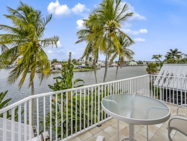 Naples Home 1009943