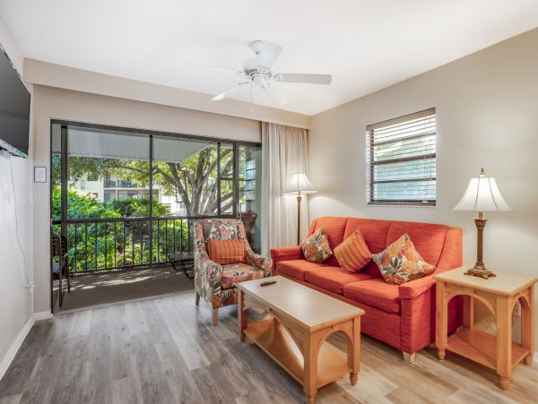 Two Bedroom Naples Vacation Condo with Pool & Tennis Court