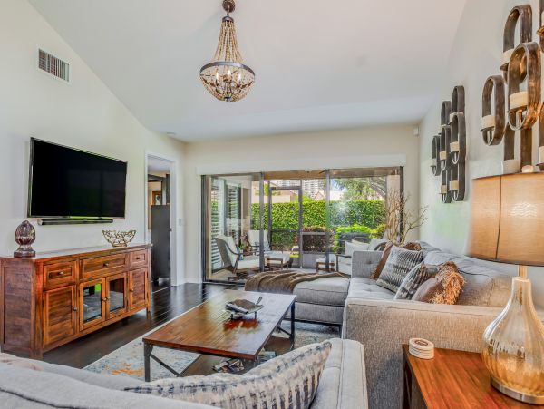 Naples Home 1009946