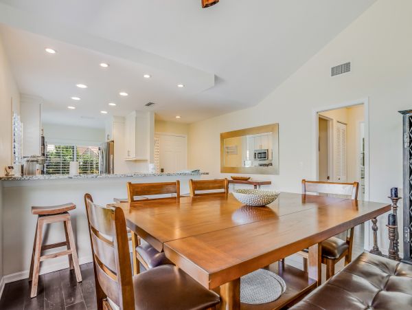Naples Home 1009946