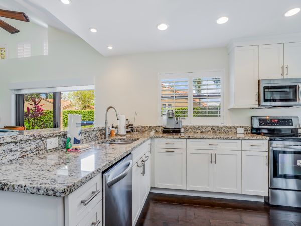 Naples Home 1009946