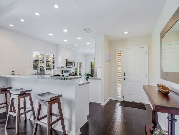 Naples Home 1009946