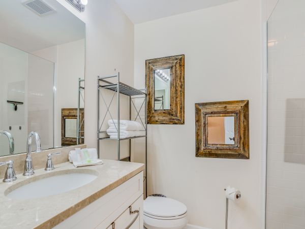 Naples Home 1009946