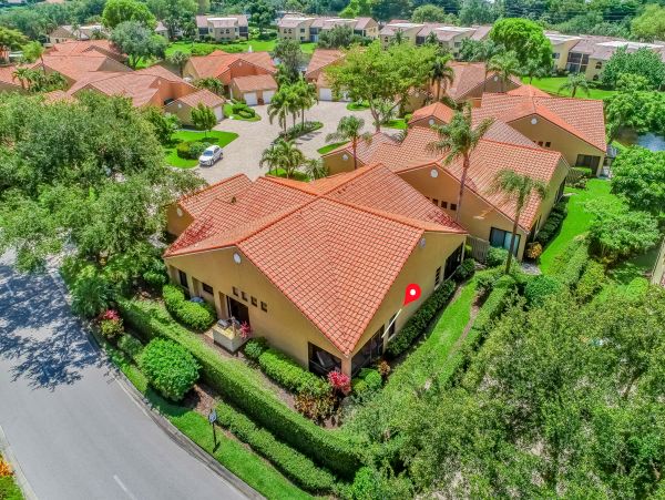 Naples Home 1009946