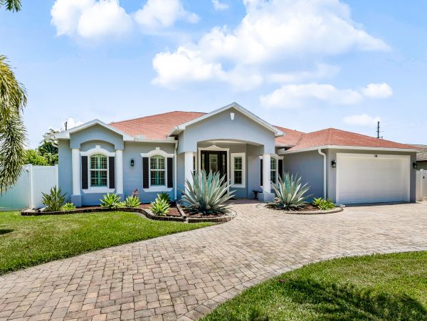 Naples Home 1009947
