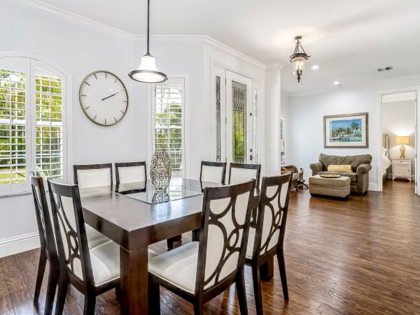 Naples Home 1009947