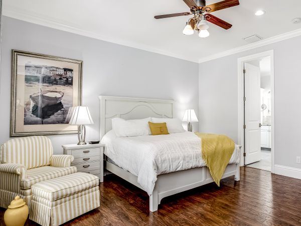 Naples Home 1009947