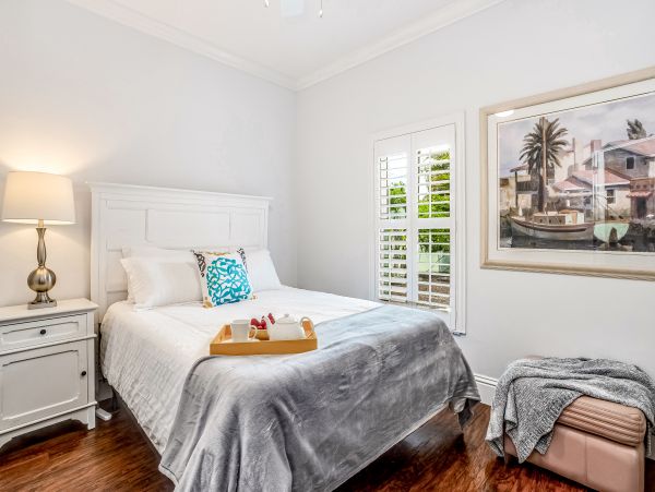 Naples Home 1009947