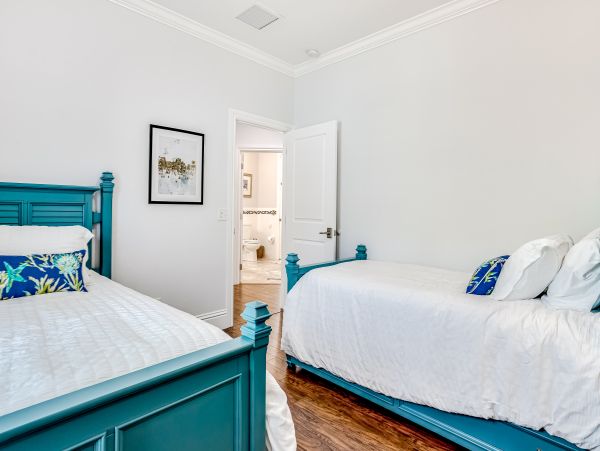 Naples Home 1009947