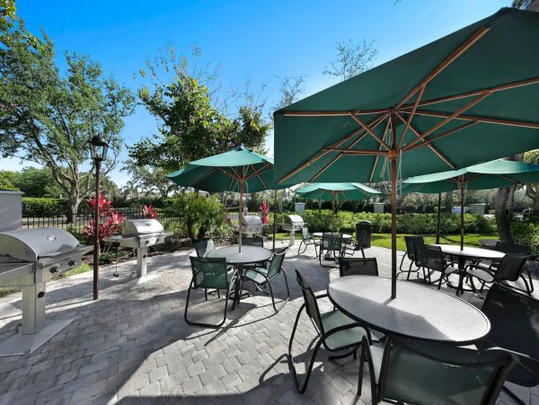 Naples Condo 1009948
