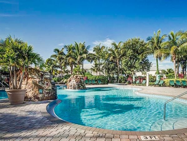Naples Condo 1009948